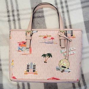 Michael Kors jet set Flamingo small travel  tote - light powder blush.